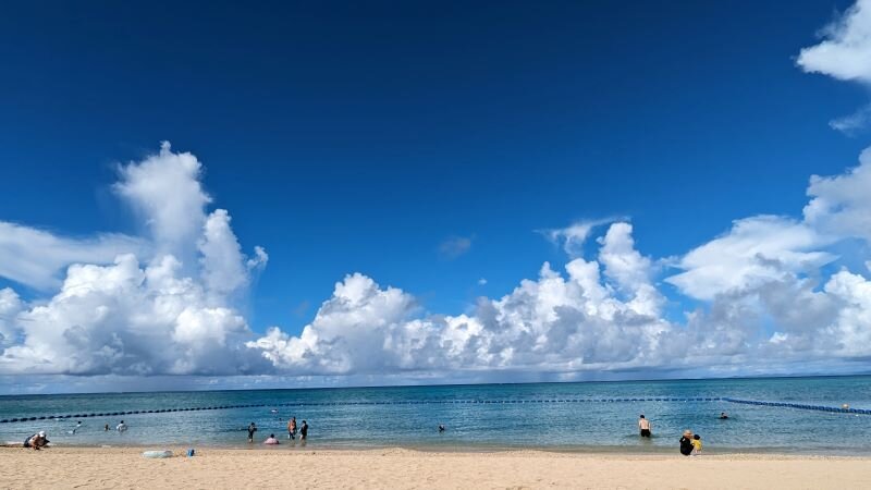 沖縄の海.jpg